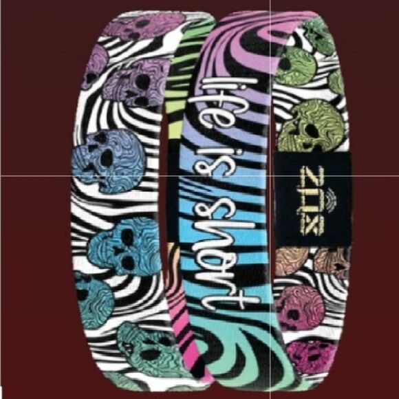 ZOX "LIFE IS SHORT" #607 OMBRE SKULL INTERACTIVE collectible wristband - Picture 11 of 11